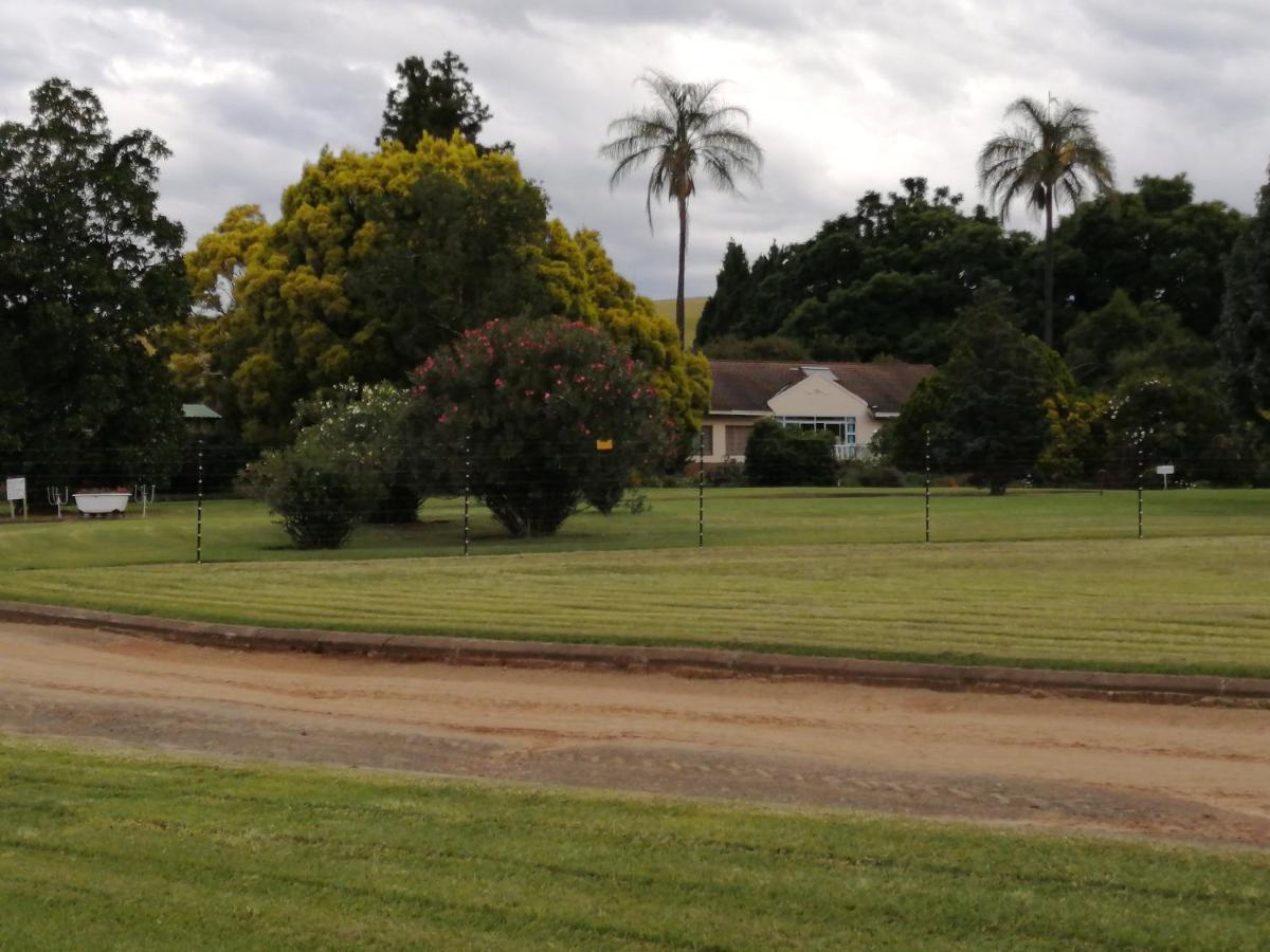 Bell Park Self Catering Bed & Breakfast Champagne Valley Exterior photo